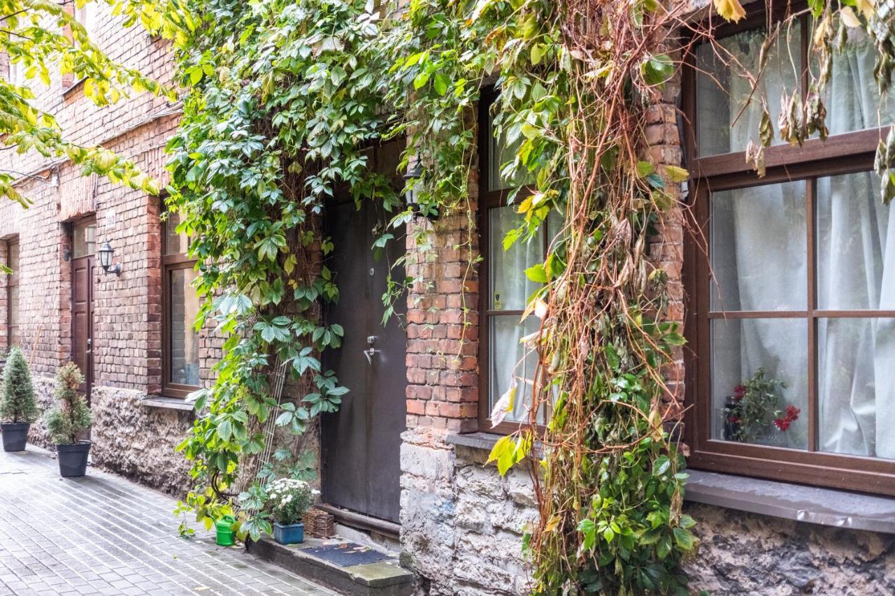 Dream Stay - Bright 2-Bedroom 2-Floor Old Town Apartment Tallinn Eksteriør billede