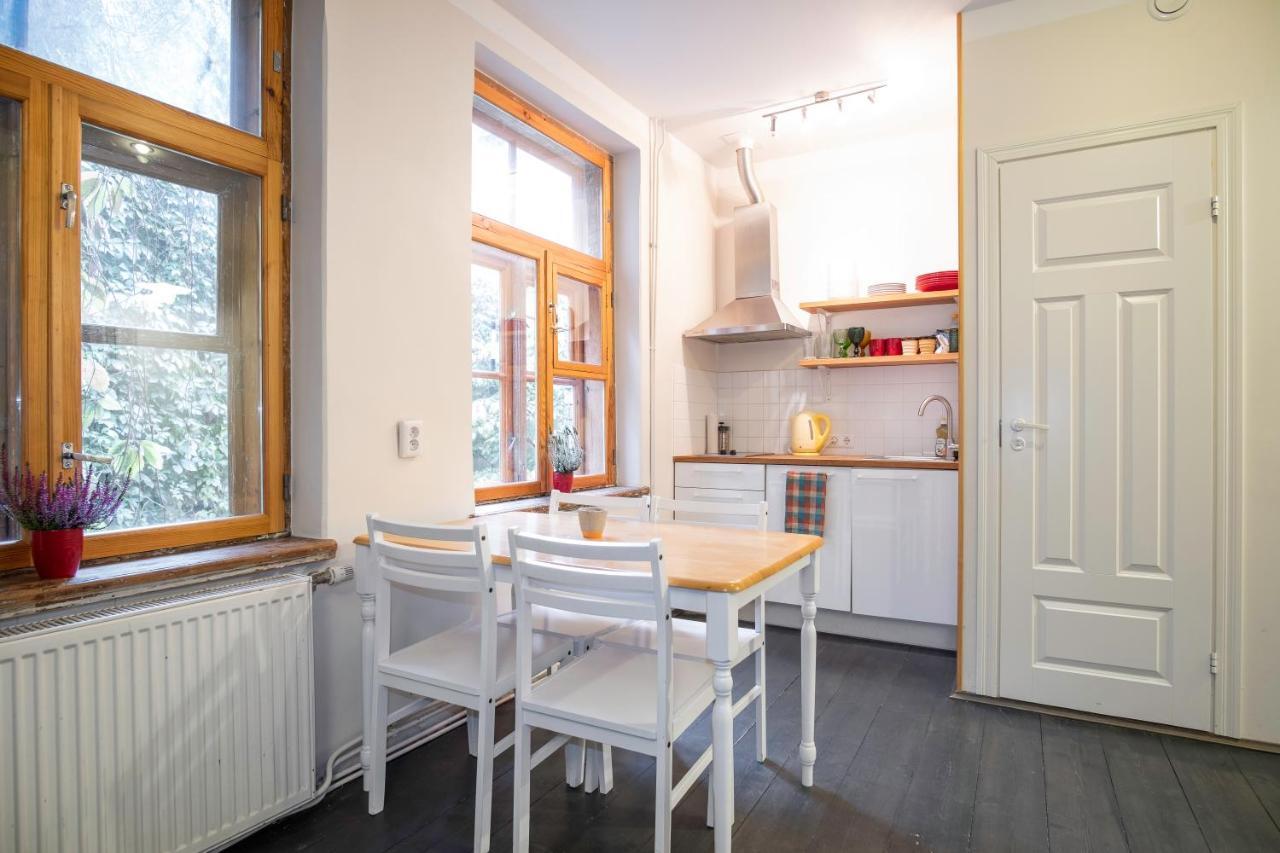 Dream Stay - Bright 2-Bedroom 2-Floor Old Town Apartment Tallinn Eksteriør billede
