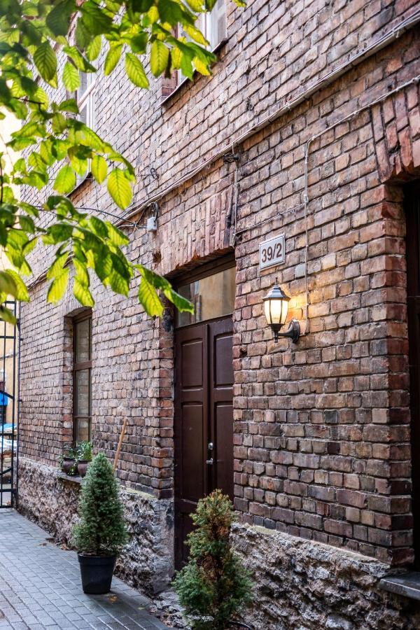 Dream Stay - Bright 2-Bedroom 2-Floor Old Town Apartment Tallinn Eksteriør billede